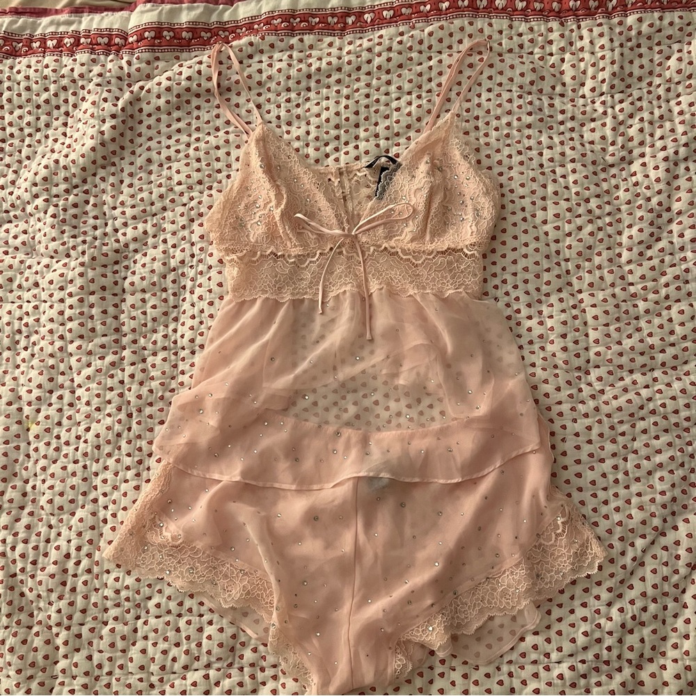 Victoria’s Secret Sparkly Pink Pajama Set